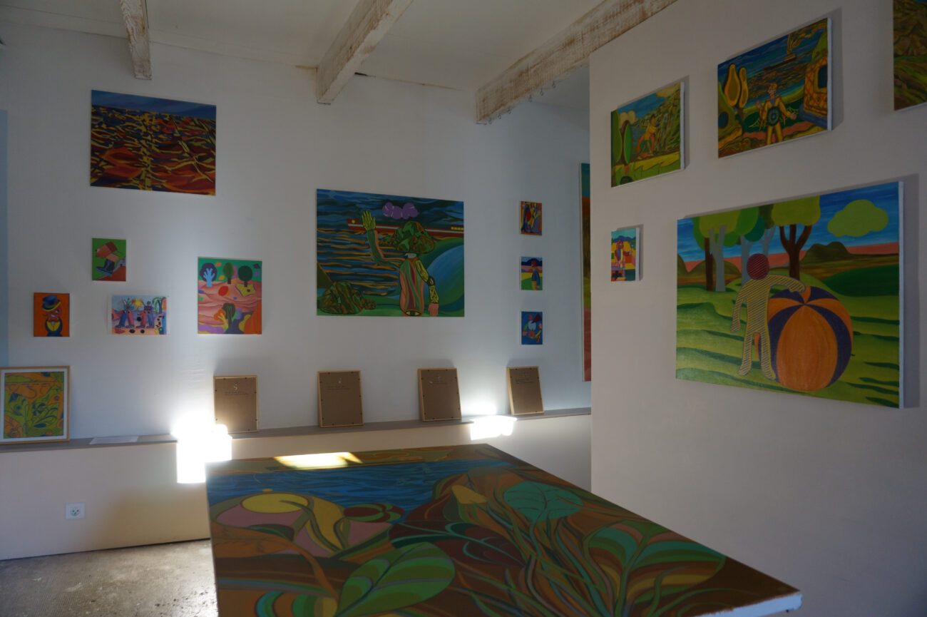 exposition été Benoit Andro 2026 peintre plasticien peinture et dessins vue de l’accrochage