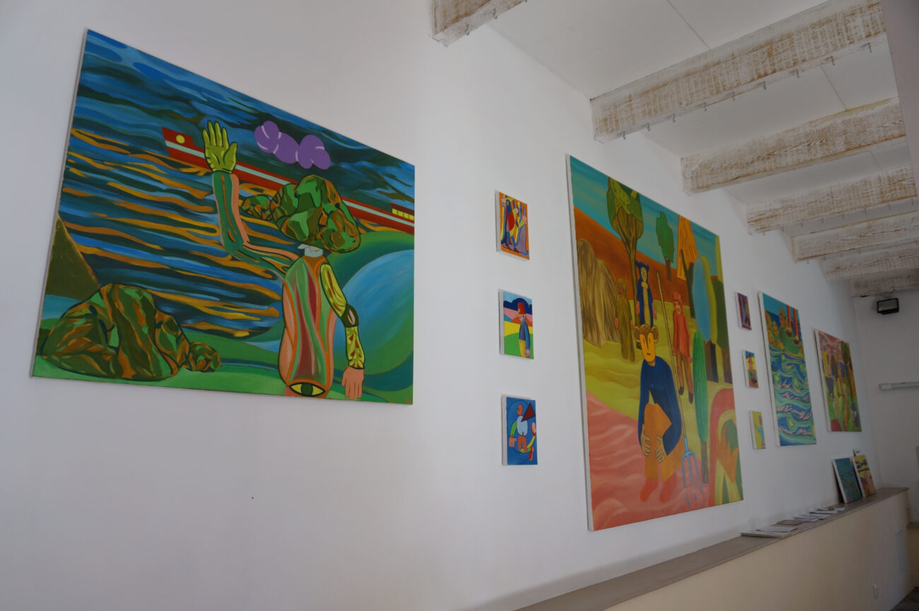 exposition été Benoit Andro 2026 peintre plasticien peinture et dessins vue de l’accrochage